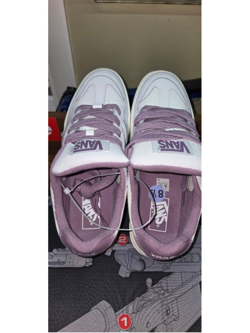 Vans Upland Sneakers in Vintage Leather Purple 8.5m/10w - Picture 4 of 6